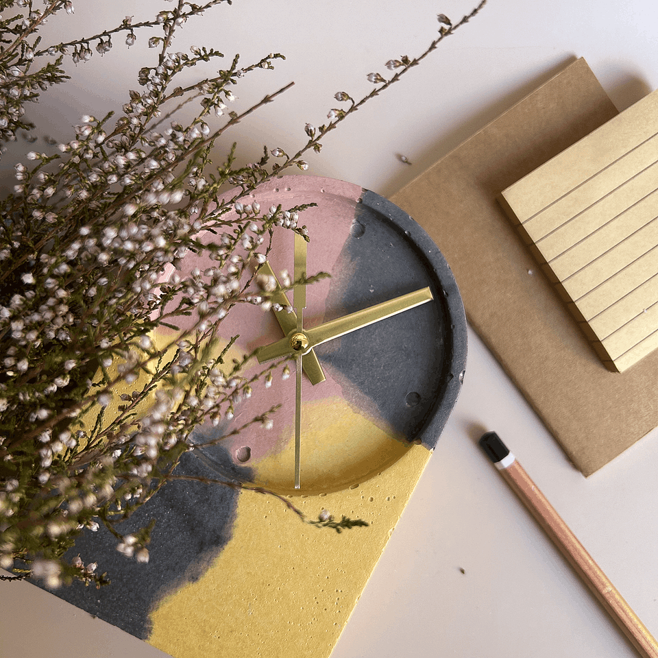 Relógio de Mesa Spring 2