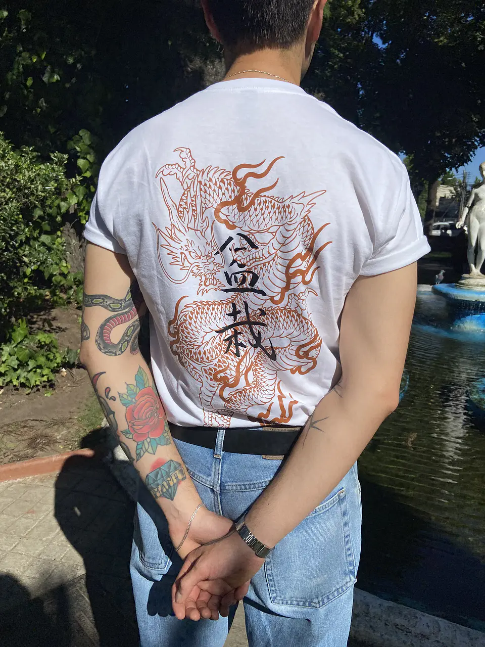 Polera WHITE DRAGON 1