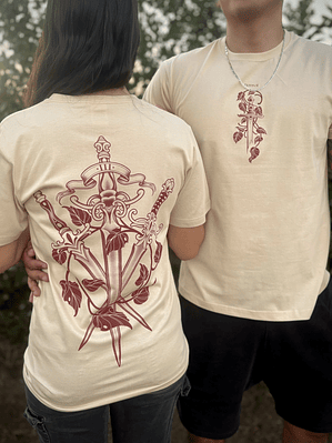 Polera TRES DE ESPADAS