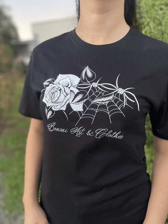 Polera ROSA CON PÚAS Black 3