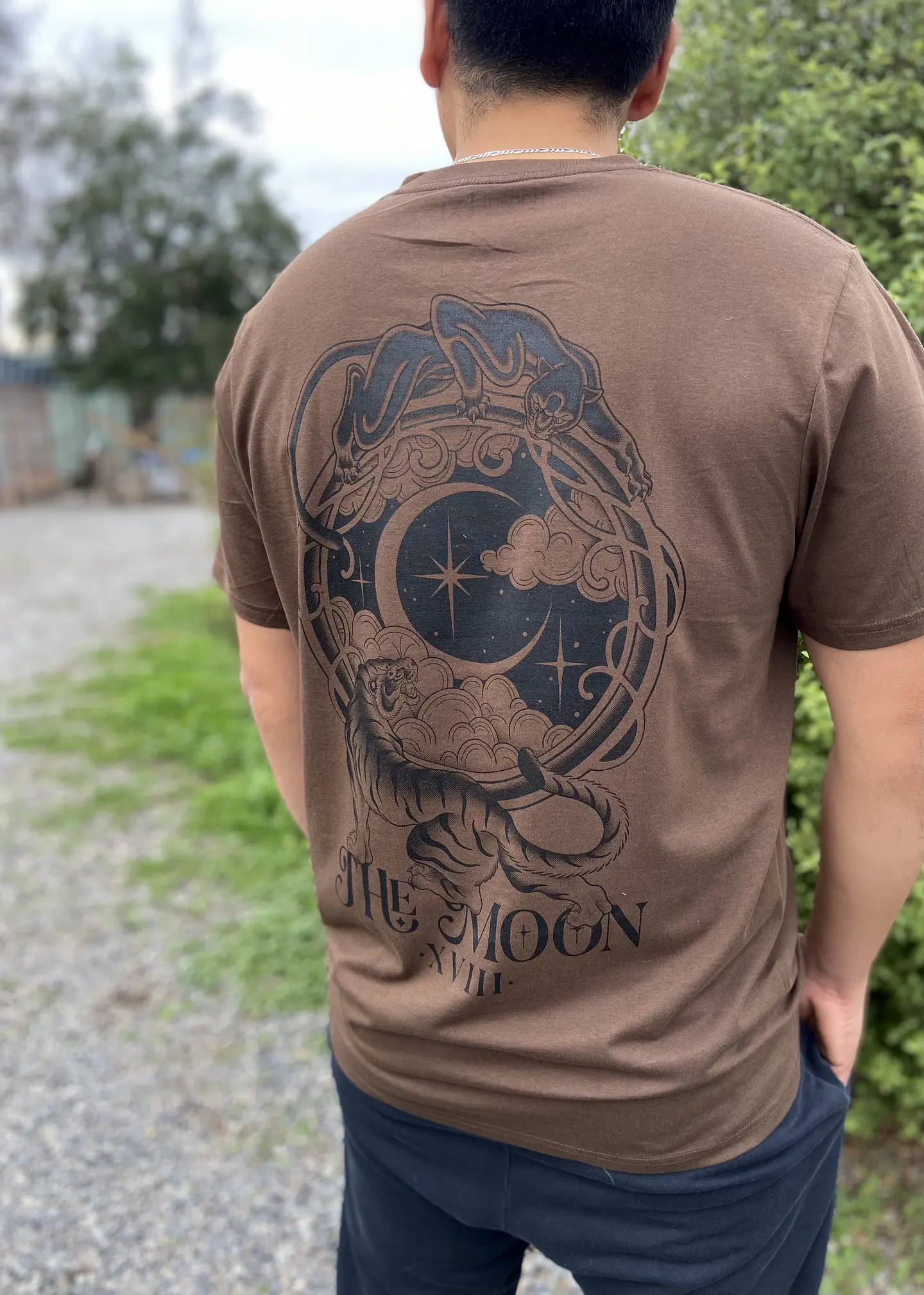 Polera THE MOON 4