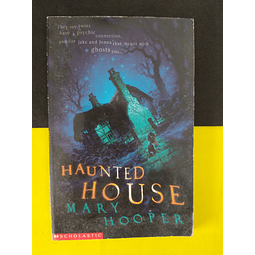 Mary Hooper - Haunted House