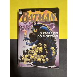 Batman: O regresso do morcego, 10