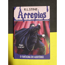 R. L. Stine - Arrepios: O fantasma do auditório 