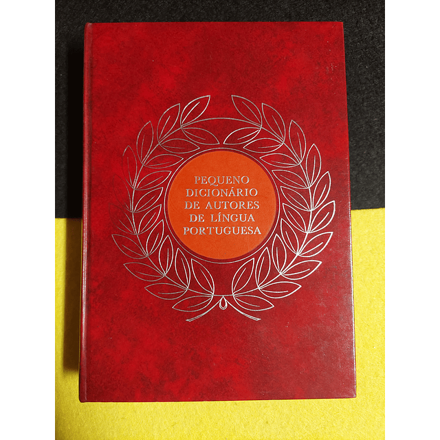 Fernanda Frazão, Maria Filomena Boavida - Pequeno dicionário de autores de língua portuguesa