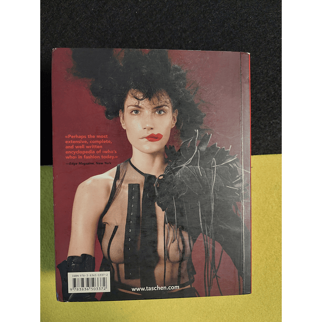 Terry Jones, Susie Rushton - Fashion now 2