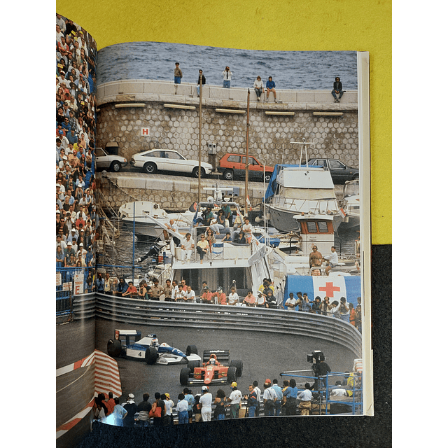 Autocourse: The world's leading grand prix annual