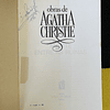 Agatha Christie - Morte entre as ruínas/ O natal de Poirot. 16