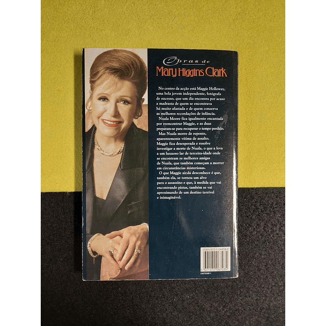 Mary Higgins Clark - O luar fica-te bem