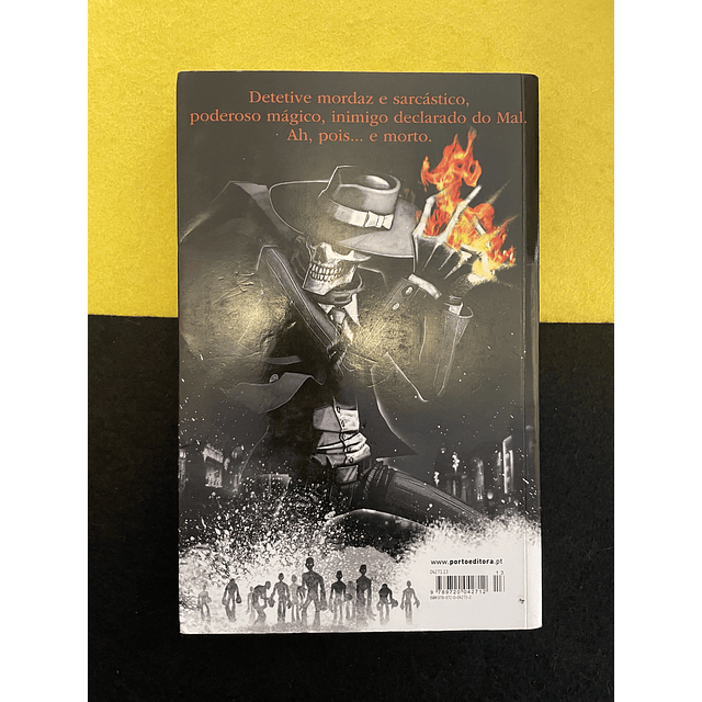 Derek Landy - O detetive esqueleto 