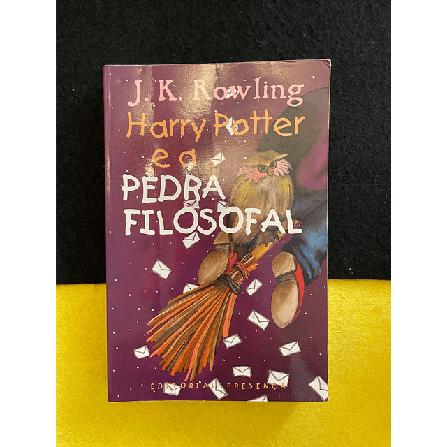 J. K. Rowling - Harry Potter e a pedra filosofal 