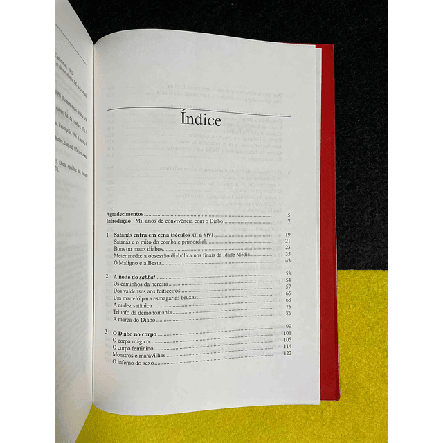 Robert Muchembled - Uma história do diabo: séculos XII a XX