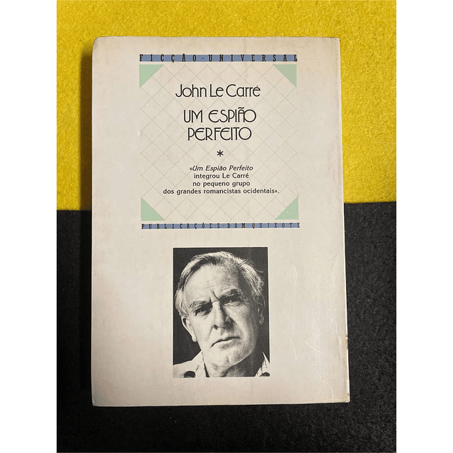 John Le Carré - Um espião perfeito