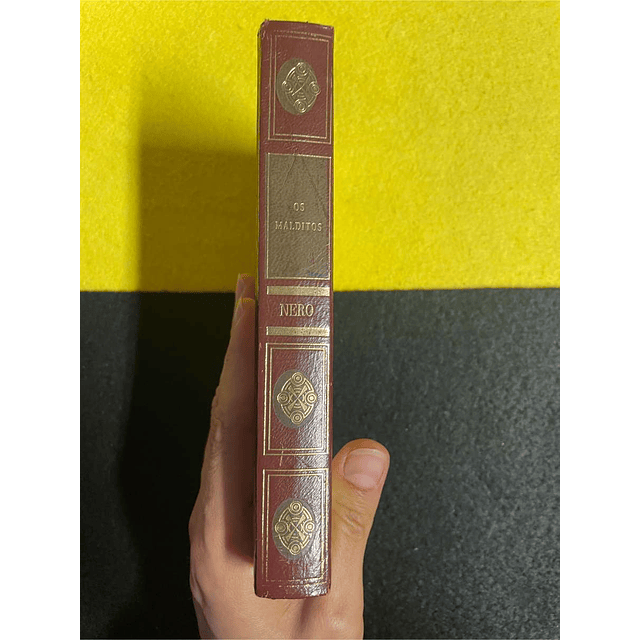 Nero - Os malditos 
