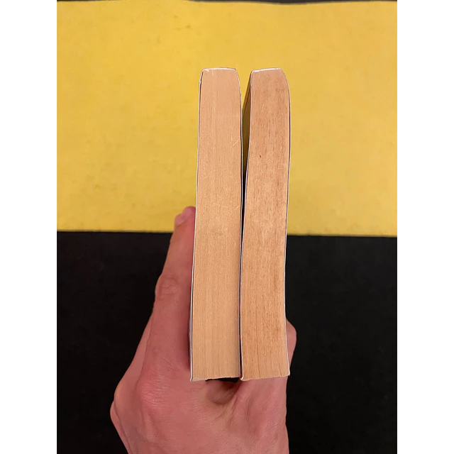 George R. R. Martin - A fúria dos reis, 2 volumes 