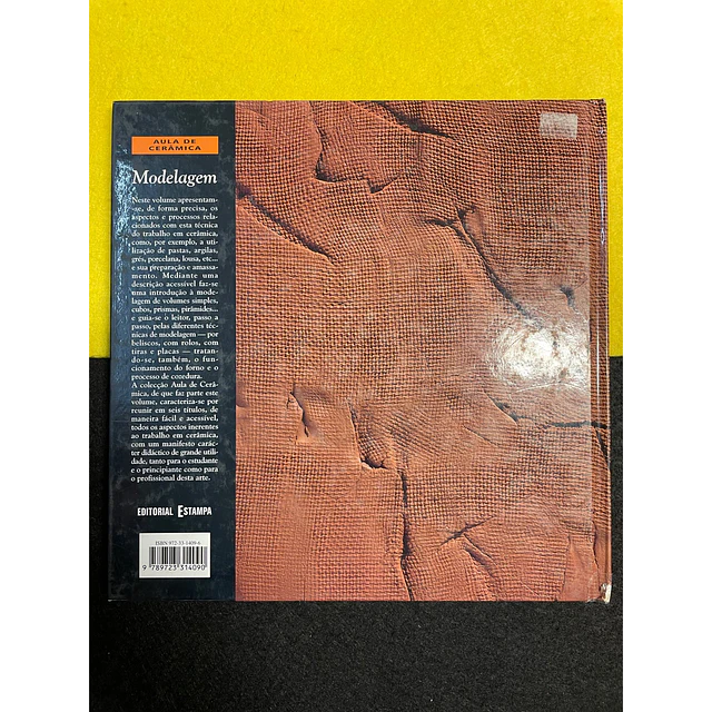 Joaquim Chavarria - Modelagem: Aula de cerâmica