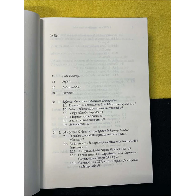 Vítor Rodrigues Viana - Segurança colectiva: A ONU e as operações de apoio à paz