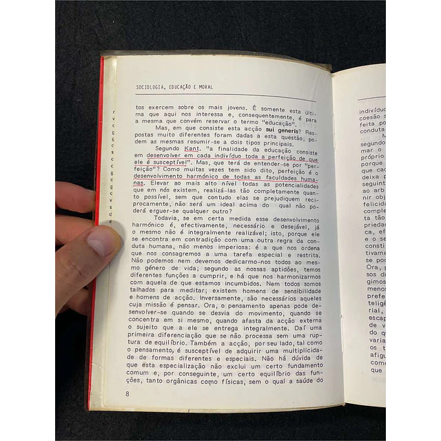 E. Durkheim - Sociologia, educação e moral