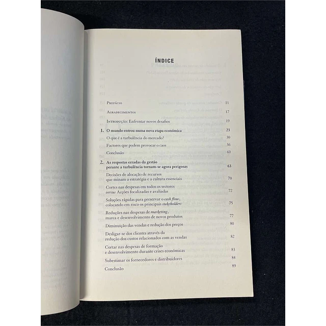 Philip Kotler, John A. Caslione - Chaotics: Vencer em tempo de caos