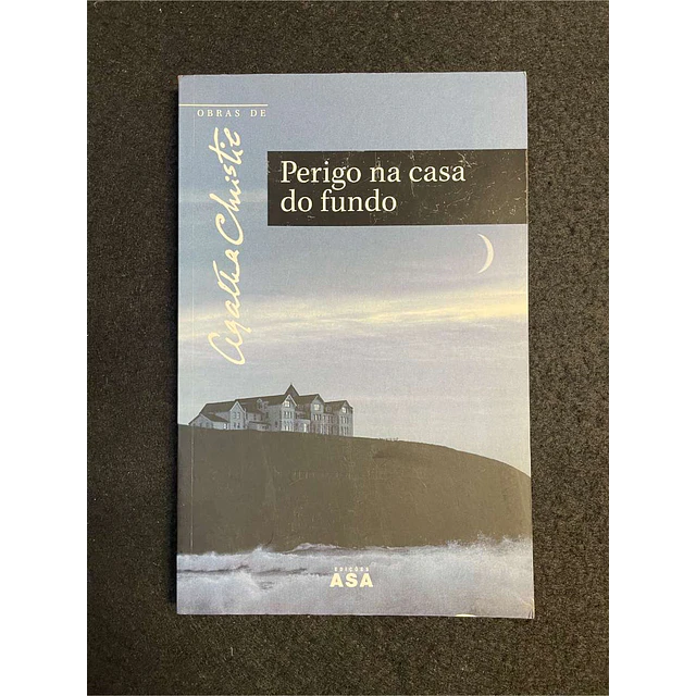 Agatha Christie - Perigo na casa do fundo