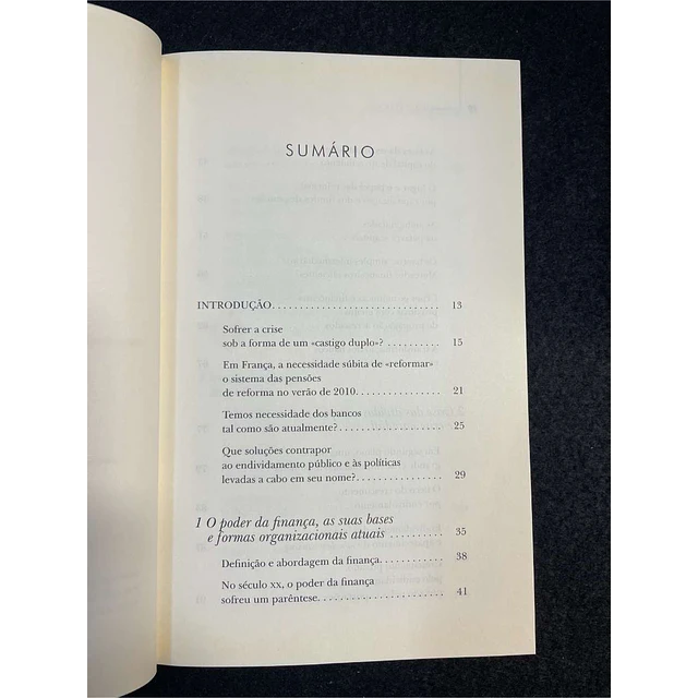 François Chesnais - As dívidas ilegítimas: Quando os bancos fazem mão baixa nas políticas públicas
