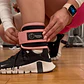 Kit de gimnasio I'm Just a Girl - Guantes de gym, tobilleras y bandas - Miniatura 6