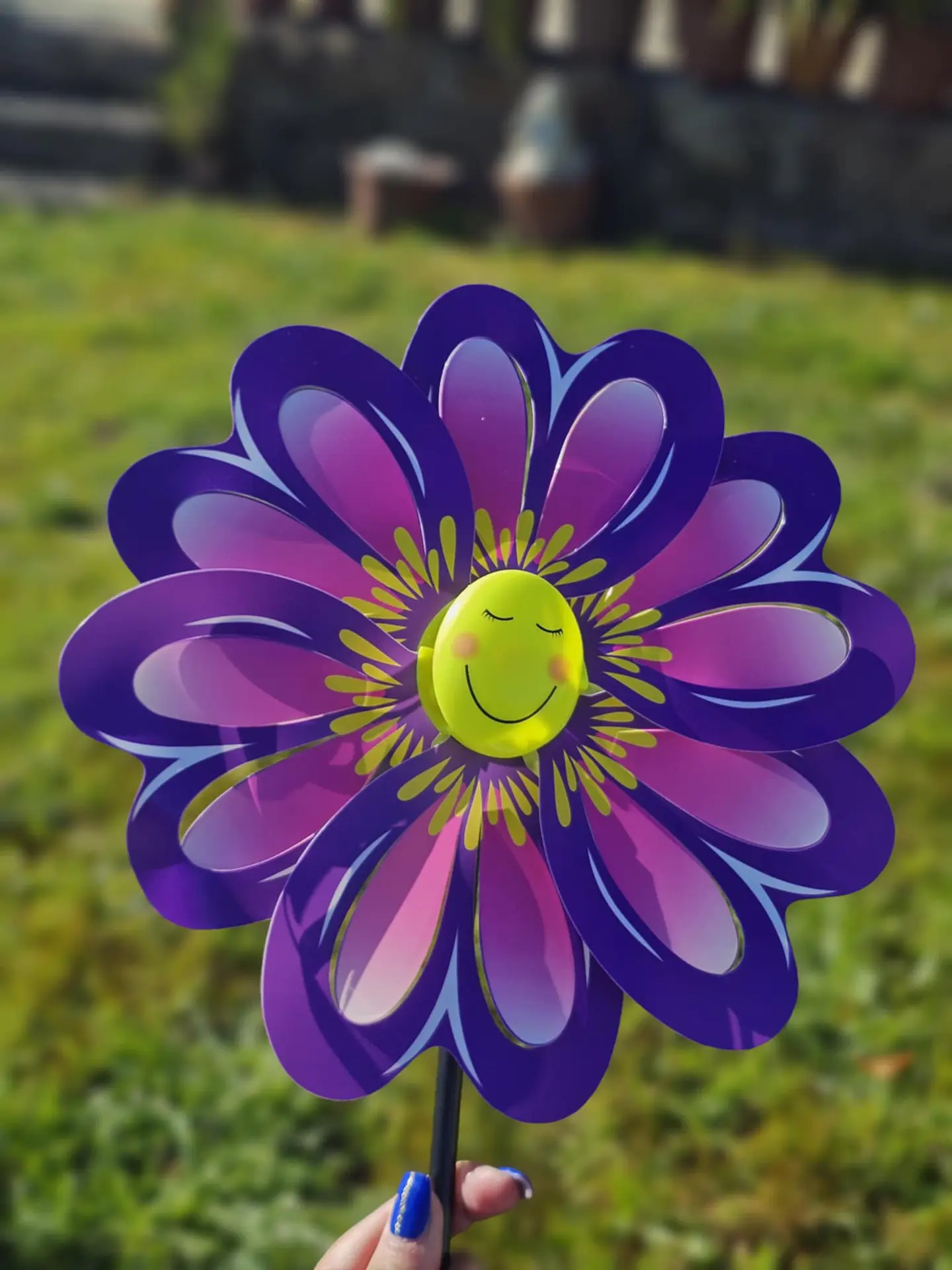 Catavento Decorativo de Jardim – Flores Coloridas 5