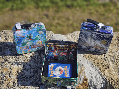 Caixa de Cartas Pokémon – Coleção Exclusiva