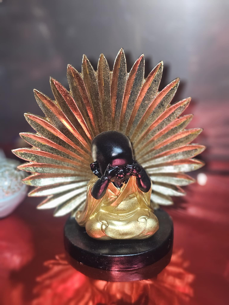 buda /deusa dourado 3