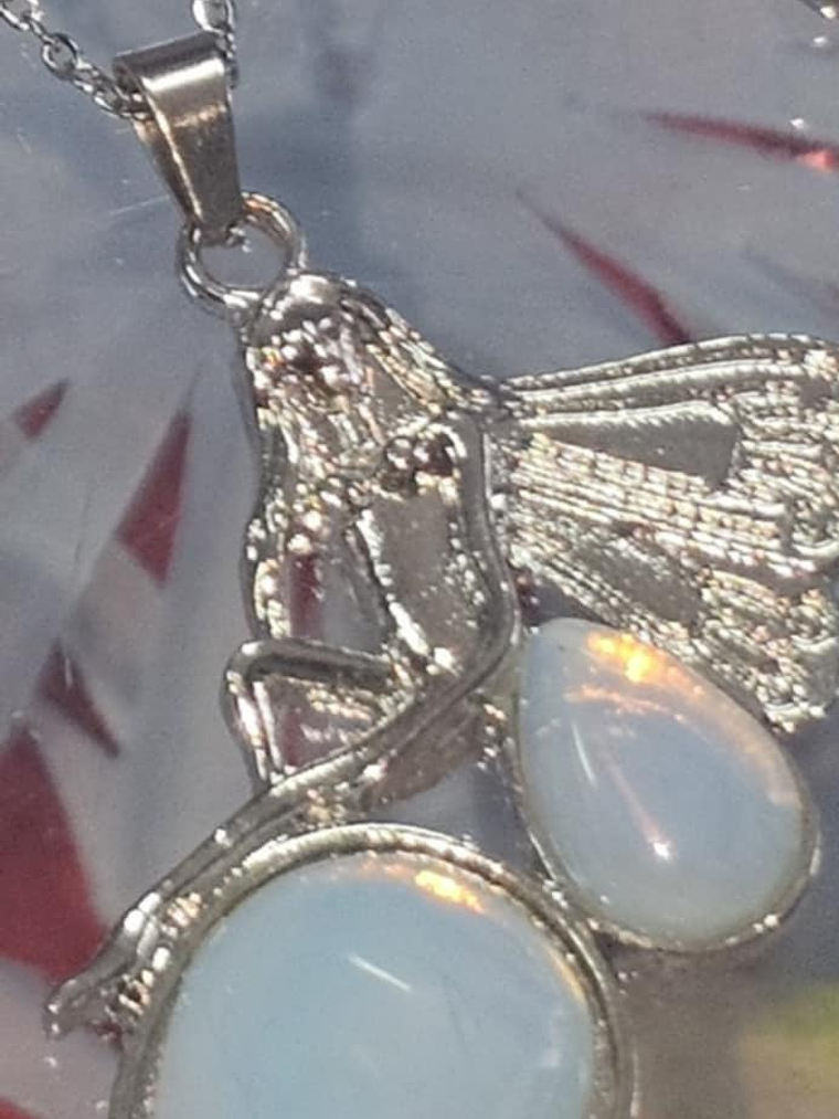 Colar Fada com Pedra Natural – Proteção e Magia no Seu Estilo 4