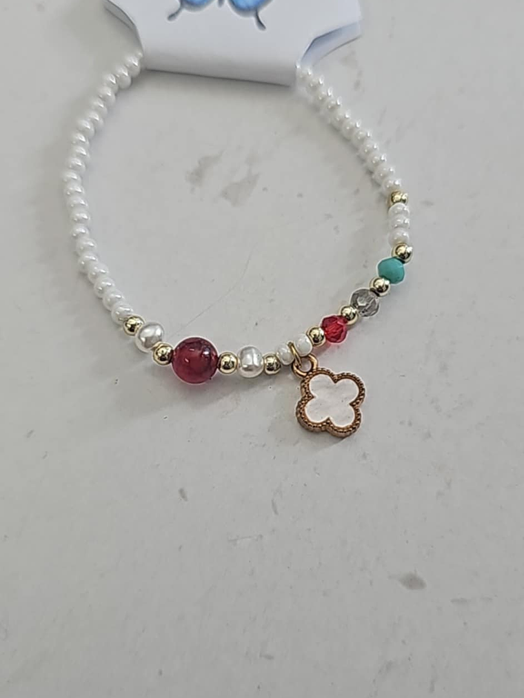 pulseira missangas trevo 1