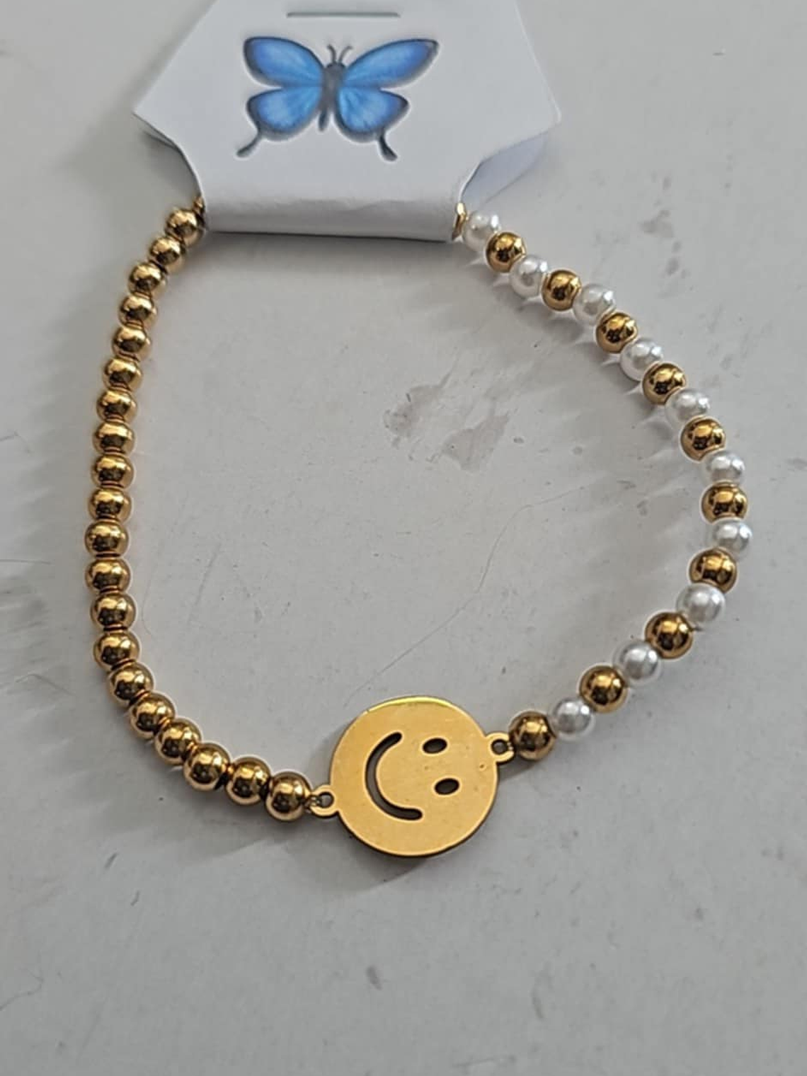 Pulseiras Douradas com Pingentes  1