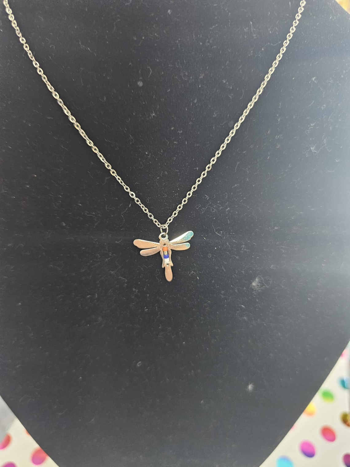 Colar Pratado com Pingente de Libélula 2