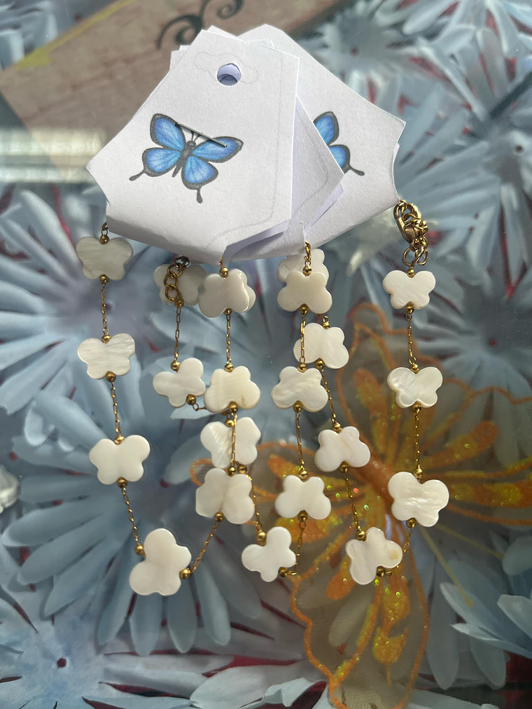 Pulseira em Aço Dourado com borboletas de Madrepérola 2