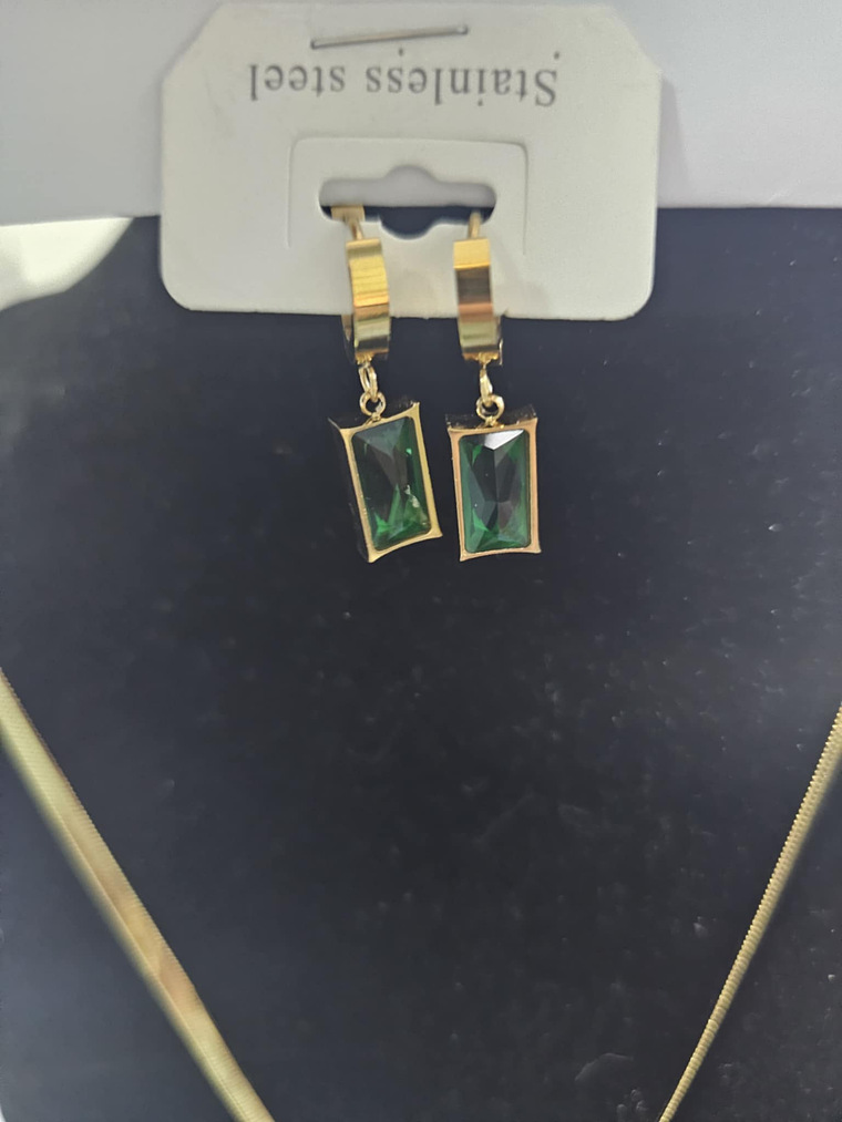  Conjunto Elegância Verde – Colar e Brincos em Aço Inoxidável 2