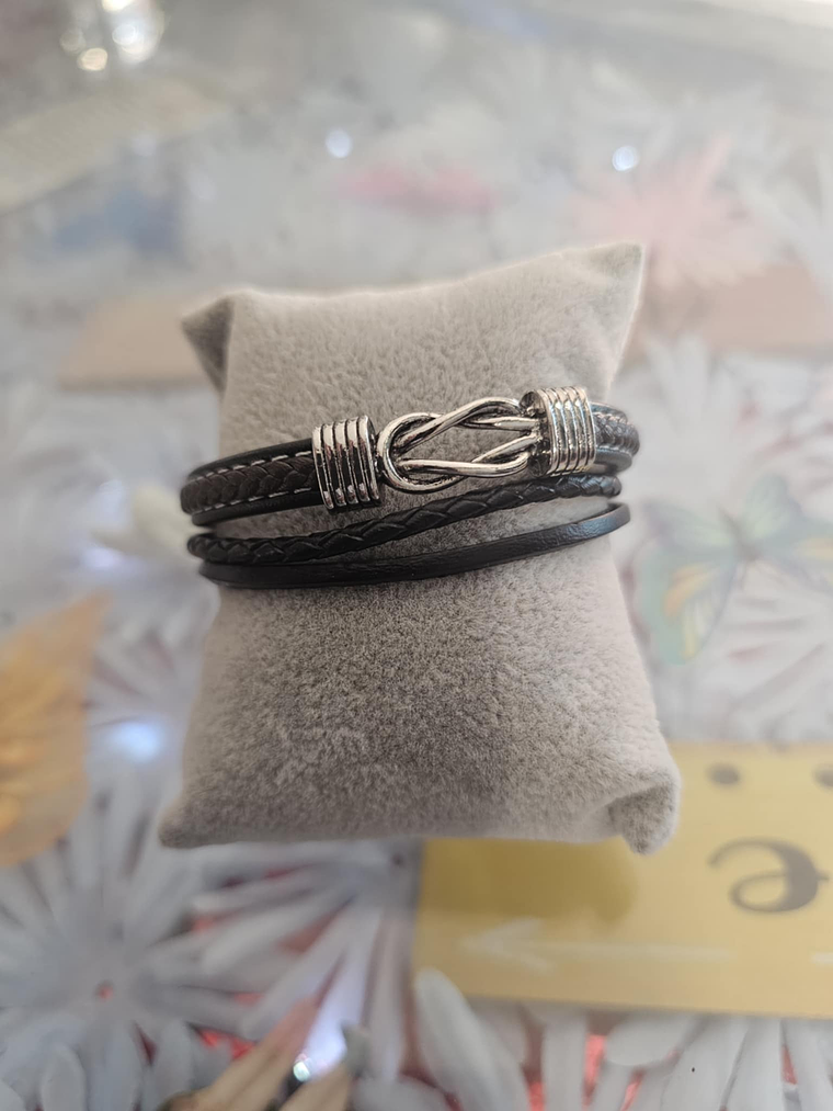 Pulseiras Masculinas de Couro – Estilo & Atitude 16