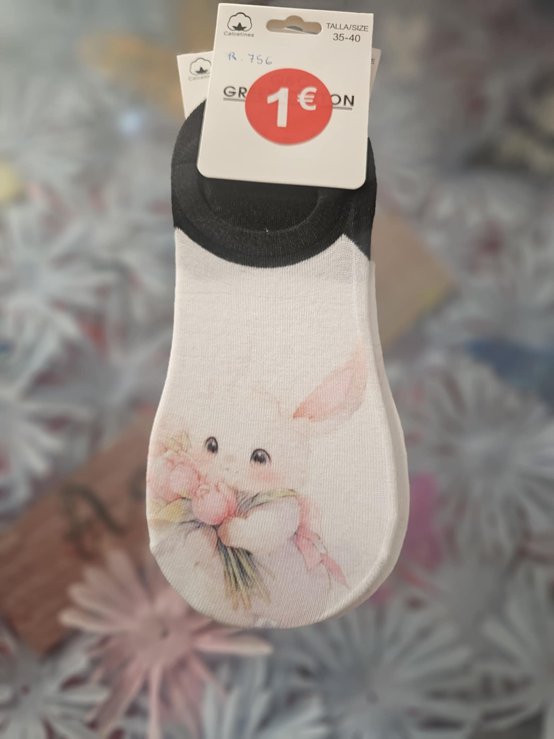 Meias Femininas Invisíveis com Estampa de Coelhinhos 5