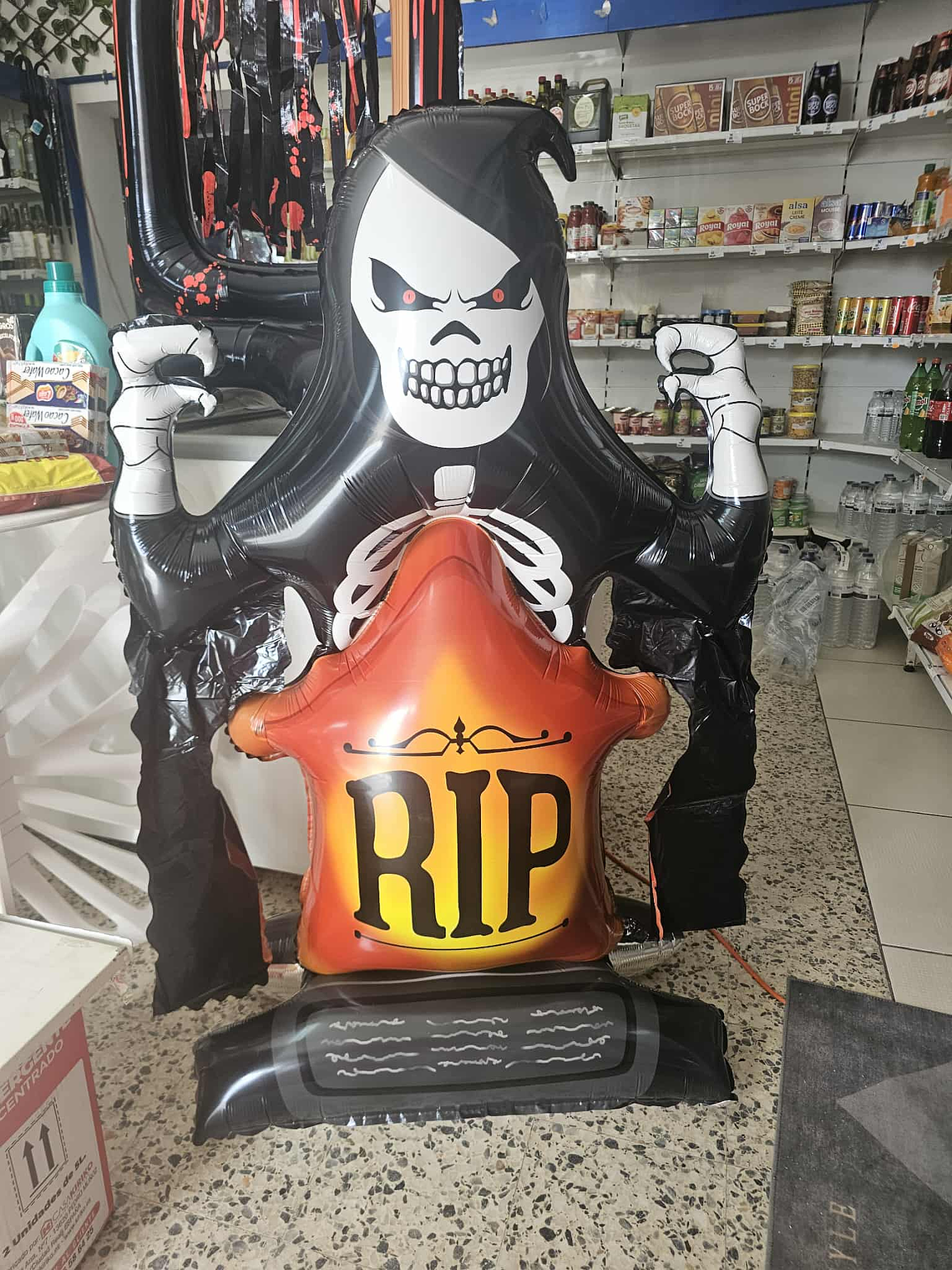 Infláveis Decorativos Halloween – Bruxa com Caldeirão + Caveiras 4