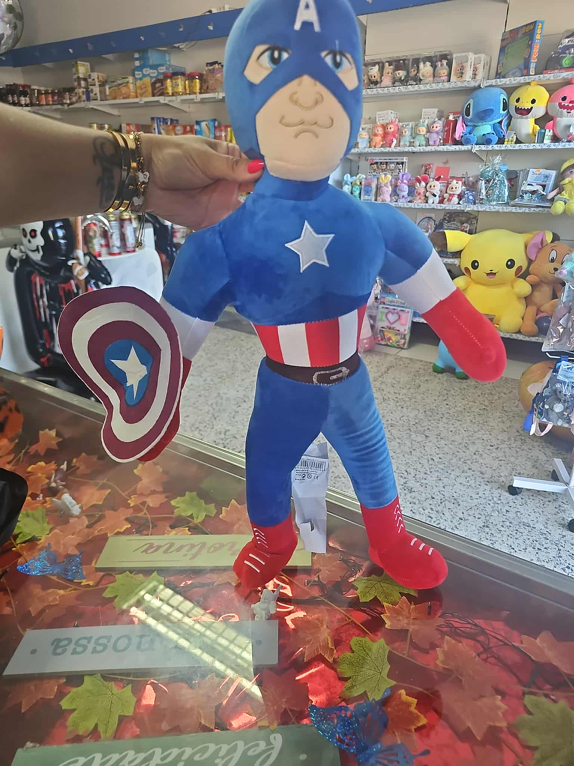 Peluche Capitão América – O Herói Mais Patriótico da Marvel 🛡️✨ 1