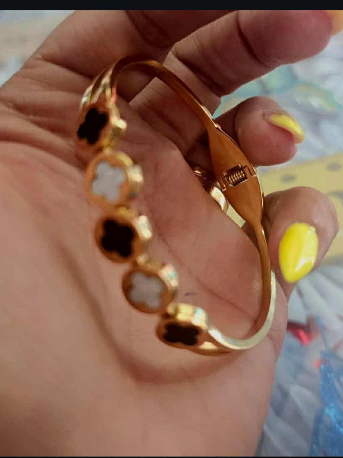 🌸 Pulseira Bracelete Trevo Luxo 1