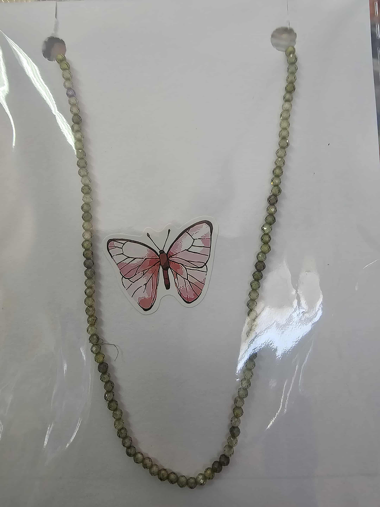 ✨ Colar de Miçangas Encantadas  2