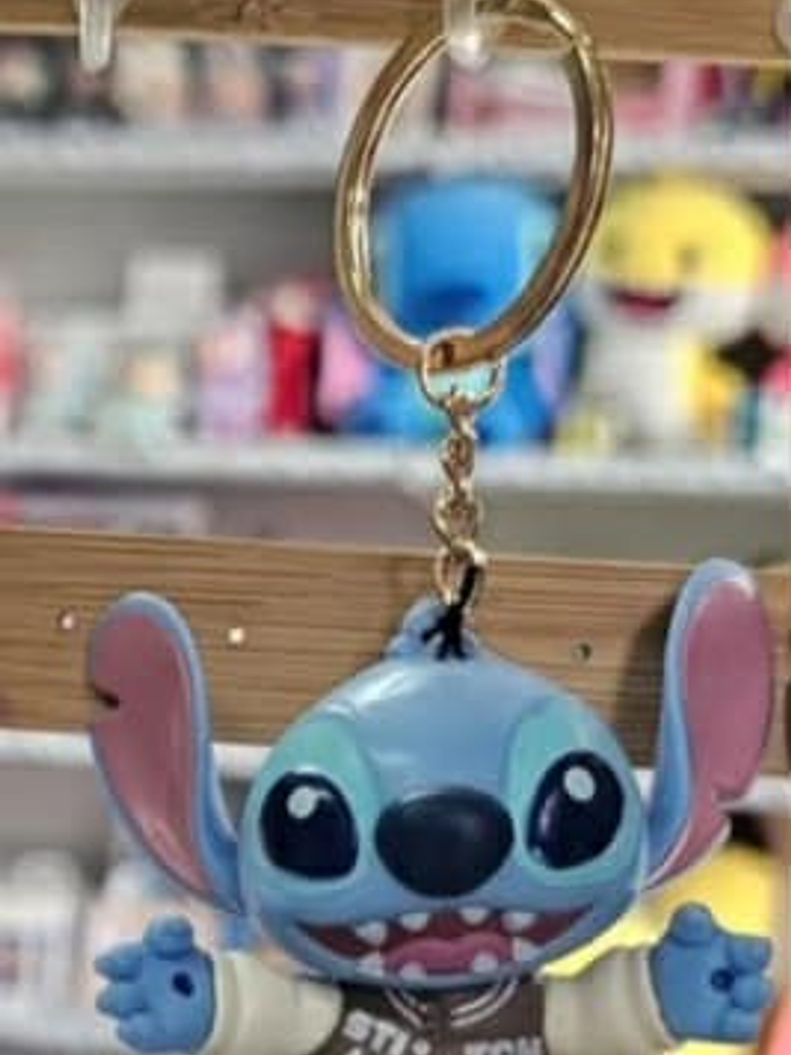 Chaveiro Stitch com Casaco Marron 1