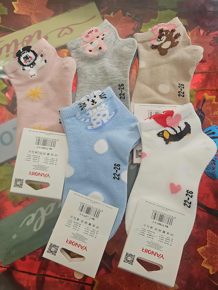 🧦🐻 Meias Infantis com Desenhos – conforto e diversão nos pezinhos! 1