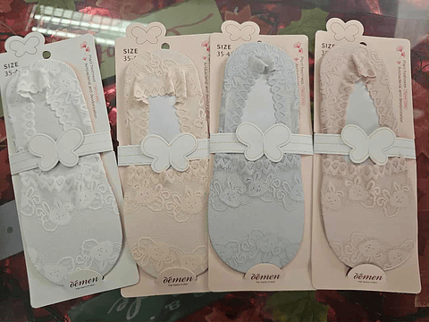 🌸 Meias Rendadas Femininas – conforto e elegância em cada detalhe!