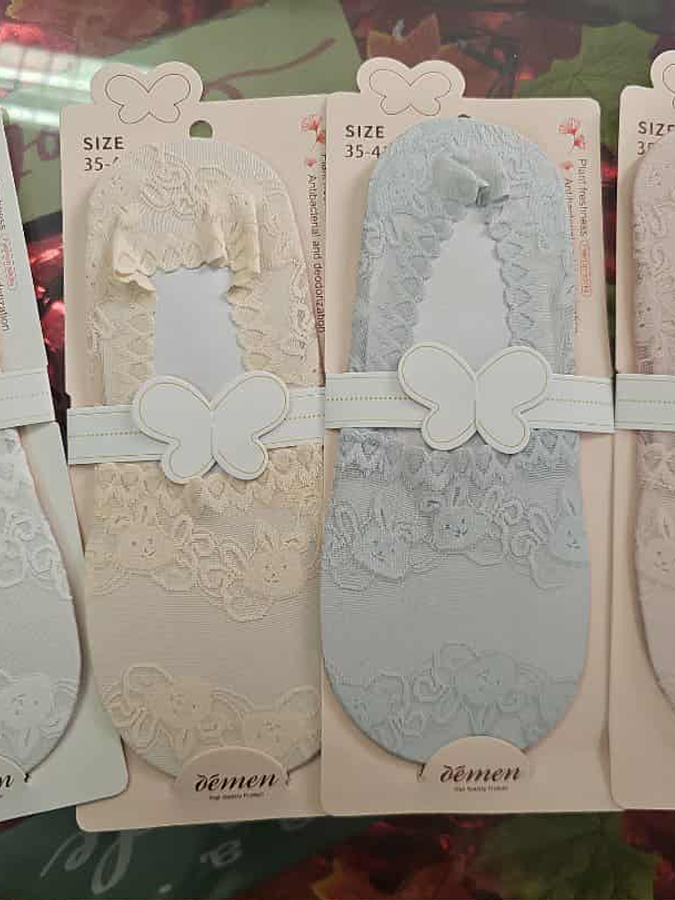 🌸 Meias Rendadas Femininas – conforto e elegância em cada detalhe! 1