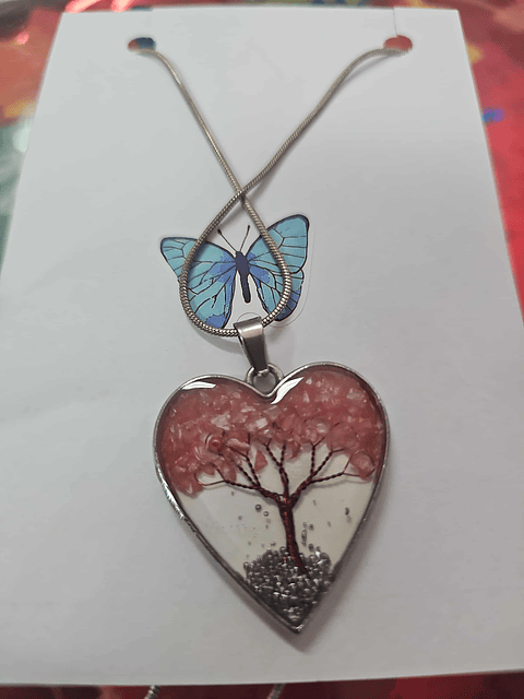 🌳💗 Colar Coração com Árvore da Vida – Amor e Harmonia 💗