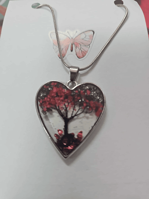 ❤️🌳 Colar Coração com Árvore da Vida Vermelha – Amor e Energia Vital 🌳❤️