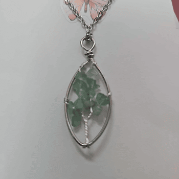 🌳💚 Colar Árvore da Vida com Pedras Verdes – Equilíbrio e Renovação 💚🌳