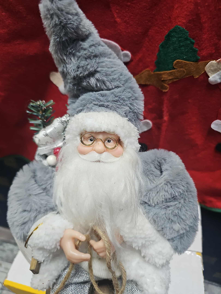 🎅 Pai Natal Cinzento no Trenó Decorativo ❄️ 1
