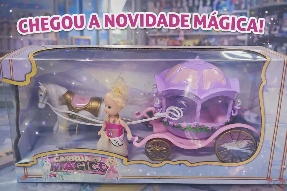 Carruagem Mágica com Boneca e Cavalo 1